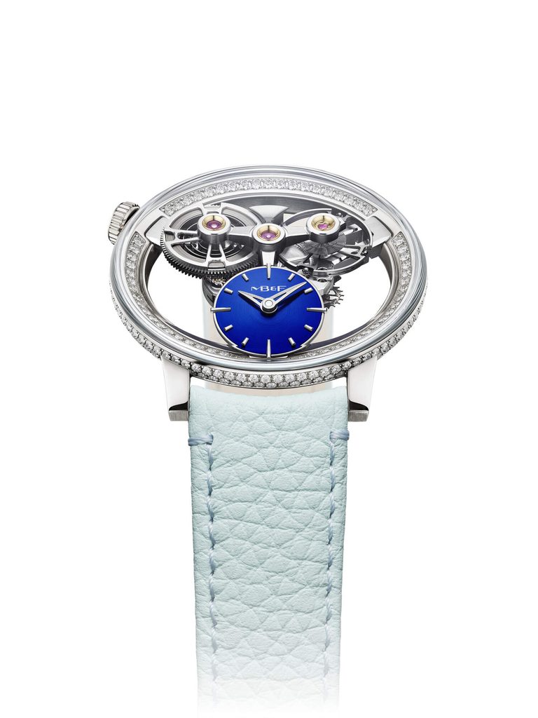 MB&F SP One Pavée : le diamant au service de l'architecture 33 low res MBandF SP One Pavee Face 768x1024 1