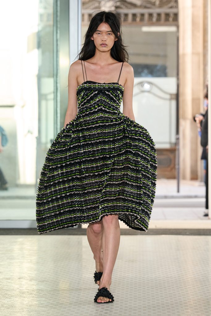 Cecilie Bahnsen sort la robe de l’occasion 31 Cecilie Bahnsen S27 07