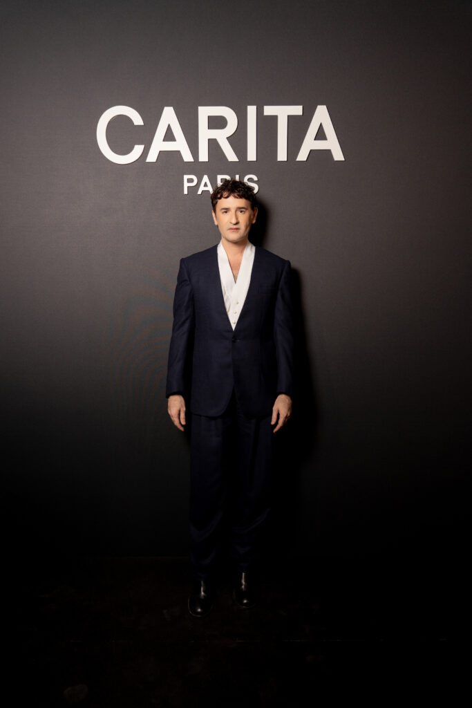 Carita remet la haute coiffure au premier plan 96 Copy of CARITA 29092026 SAYWHO LOUIS LIEBERT YPA08680