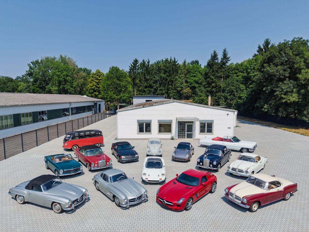 Artcurial : une Carrera GT à 7 300 km ouvre Automobiles sur les Champs 33 DJI 20260730123029 0402 D