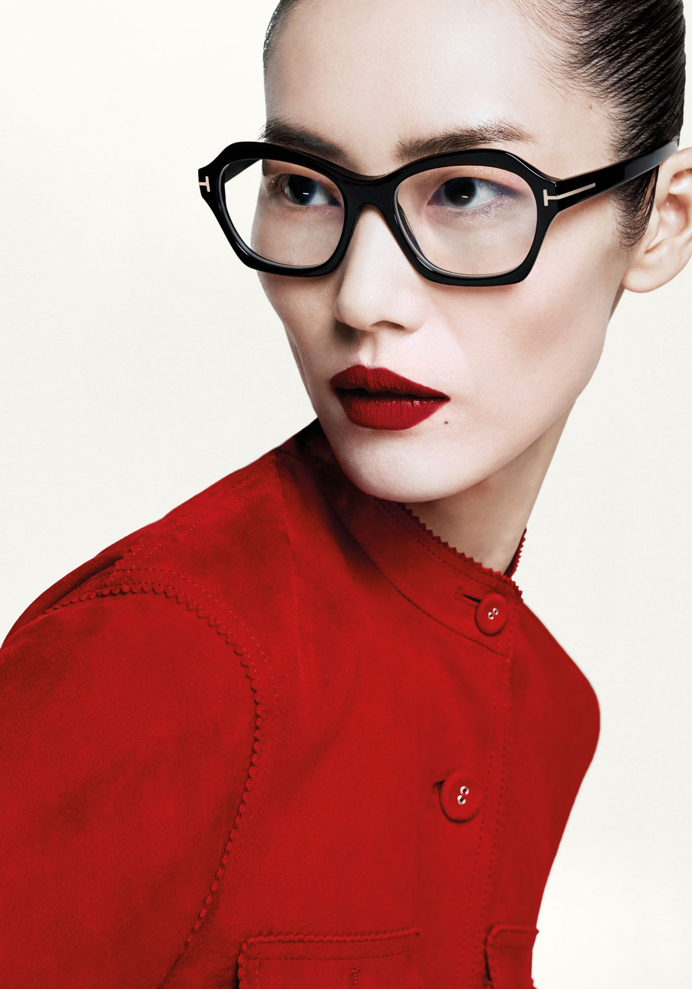 TOM FORD Eyewear : Haider Ackermann fait du regard un portrait 34