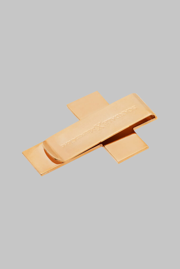Maison Close devient Scandale et fait du Trianon sa scène 185 INSPIRATION DIVINE INSPIRATION DIVINE MONEY CLIP SD2