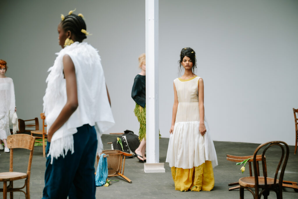 HKFG SS27 : huit marques de Hong Kong à Paris, puis un pop-up 40 KINYAN 02