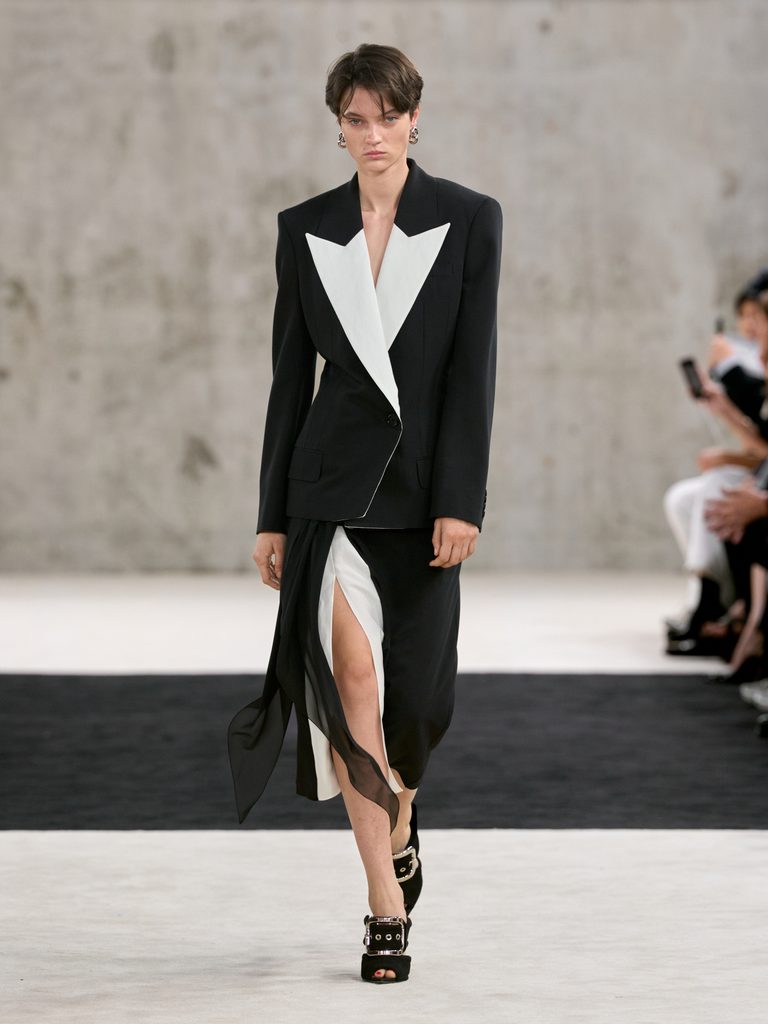 LANVIN SS27 LOOK 024