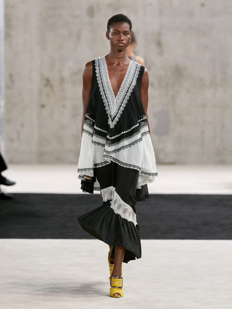 LANVIN SS27 LOOK 027