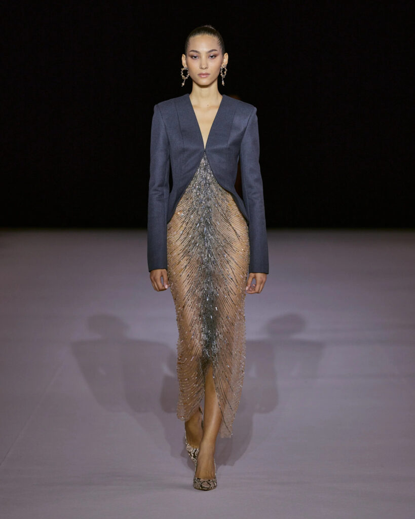 Jeux de contrastes dans la collection Georges Hobeika Printemps-Été 2027 27 Maison Georges Hobeika RTW SS27 look15.jpg