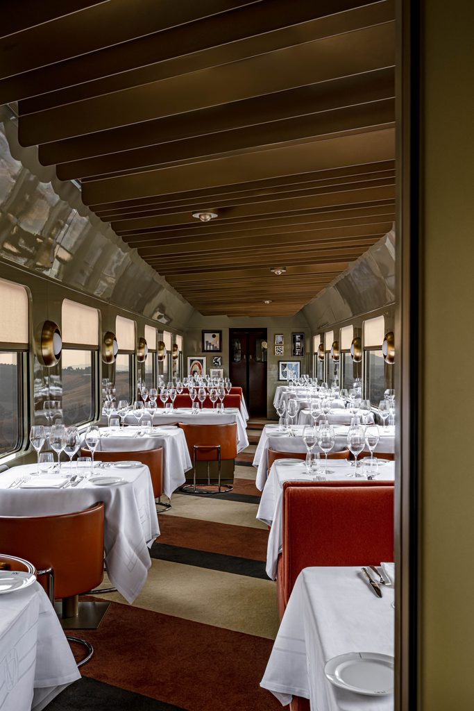 La Dolce Vita Orient Express dessine quatre itinéraires italiens pour 2027 35 RESTAURANT DET©La Dolce Vita Orient Express 2025 Photo Credits Mr.Tripper Copia