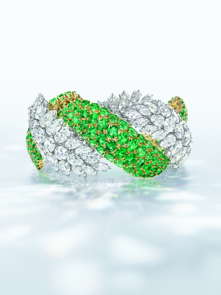 Talk to Me, Harry Winston : une collection bâtie sur l'archive plutôt que sur l'inédit 32 TLC57528 HW HW26 PR TTMHW II 993311 R4ALT FINAL GRACOL 300
