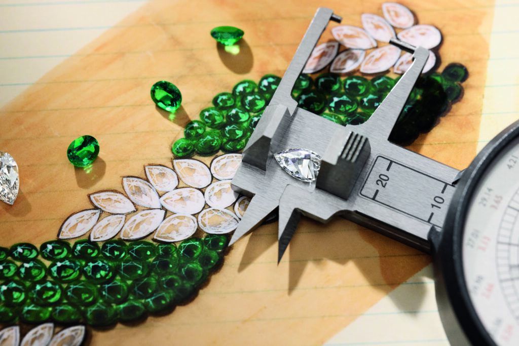 Talk to Me, Harry Winston : une collection bâtie sur l'archive plutôt que sur l'inédit 34 TLC57529 HW 240926 WIP 993311 074 R4 FINAL GRACOL 300