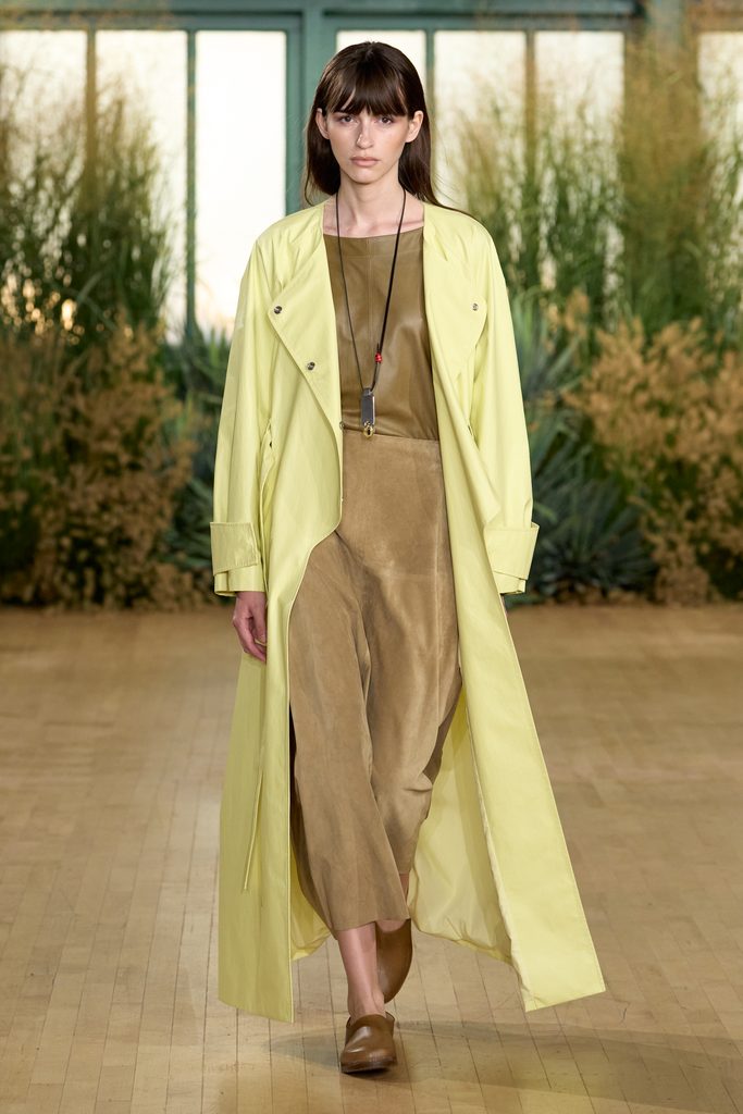 Proenza Schouler printemps-été 2027 : Rachel Scott dessine une garde-robe mobile 29 TWP S27 Look 004 2x3