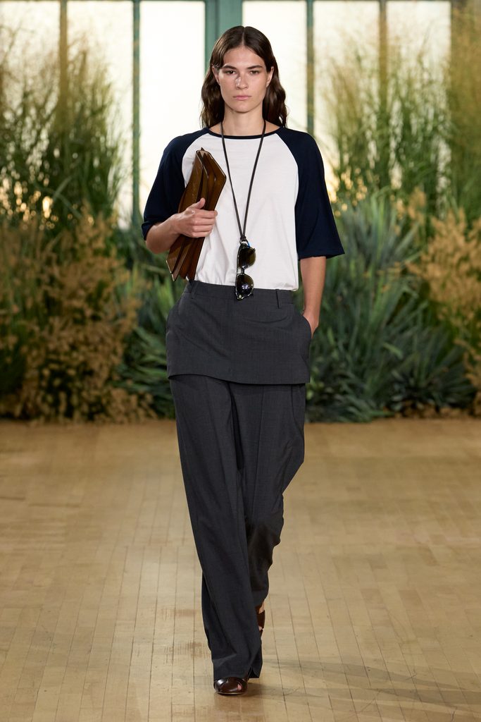 Proenza Schouler printemps-été 2027 : Rachel Scott dessine une garde-robe mobile 39 TWP S27 Look 014 2x3