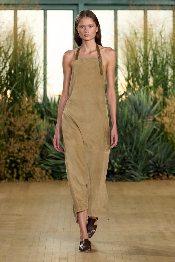 Proenza Schouler printemps-été 2027 : Rachel Scott dessine une garde-robe mobile 53 TWP S27 Look 028 2x3