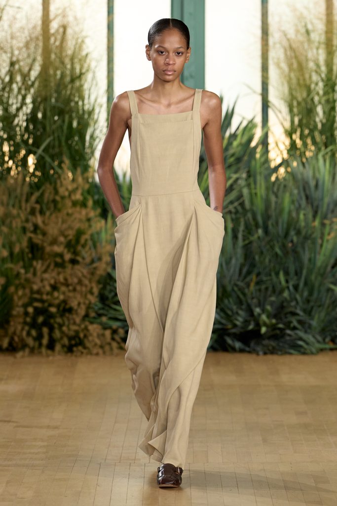 Proenza Schouler printemps-été 2027 : Rachel Scott dessine une garde-robe mobile 54 TWP S27 Look 029 2x3