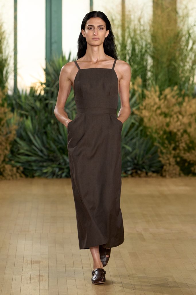 Proenza Schouler printemps-été 2027 : Rachel Scott dessine une garde-robe mobile 55 TWP S27 Look 030 2x3