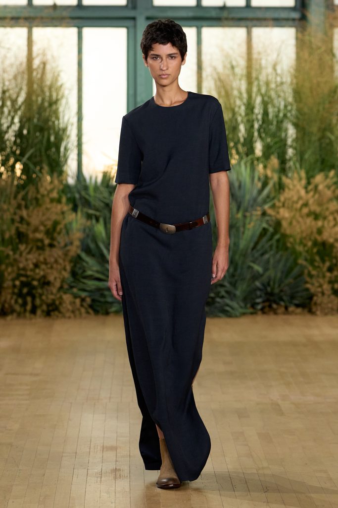 Proenza Schouler printemps-été 2027 : Rachel Scott dessine une garde-robe mobile 58 TWP S27 Look 033 2x3
