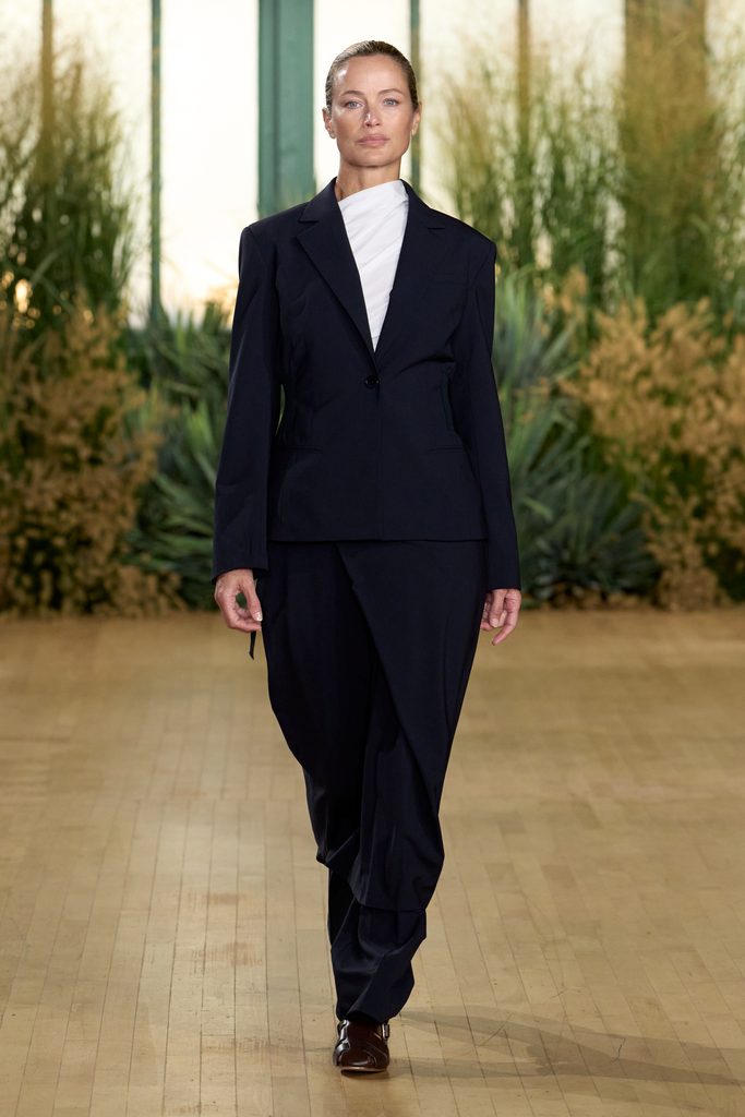 Proenza Schouler printemps-été 2027 : Rachel Scott dessine une garde-robe mobile 62 TWP S27 Look 037 2x3