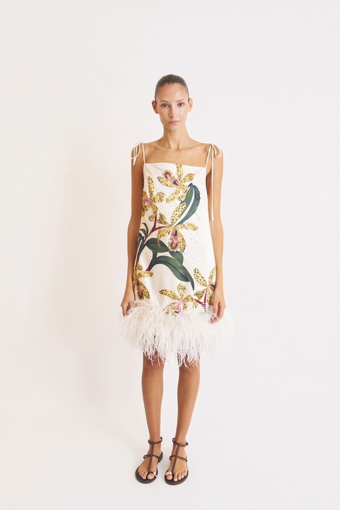 Ungaro : un jardin numérique pour une collection réelle 32 UNGARO SS27 08