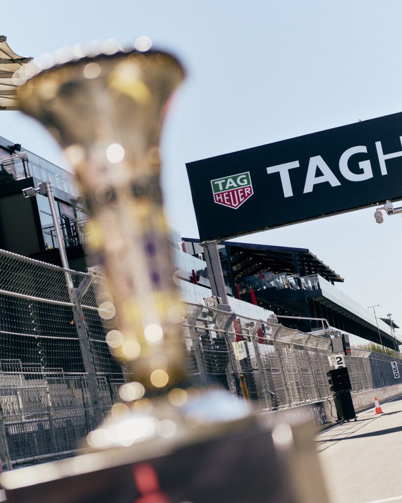 Madring, un circuit découvert au pas 60 Web 2000px TagHeuer Branding DEF Batch2 004