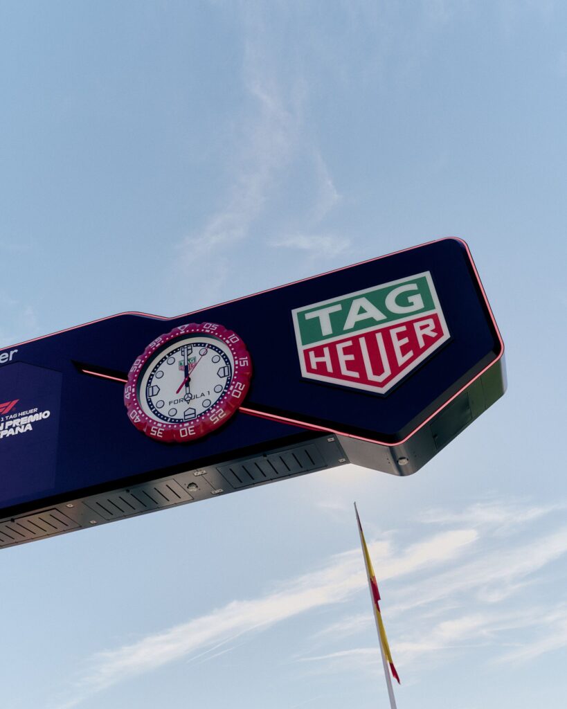 Madring, un circuit découvert au pas 61 Web 2000px TagHeuer Branding DEF Batch2 006