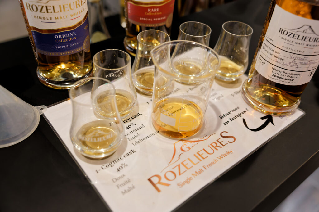À Rozelieures, un whisky se distille aussi dans les sols volcaniques de Lorraine 45 atelier assemblage Vincent Damarin 33